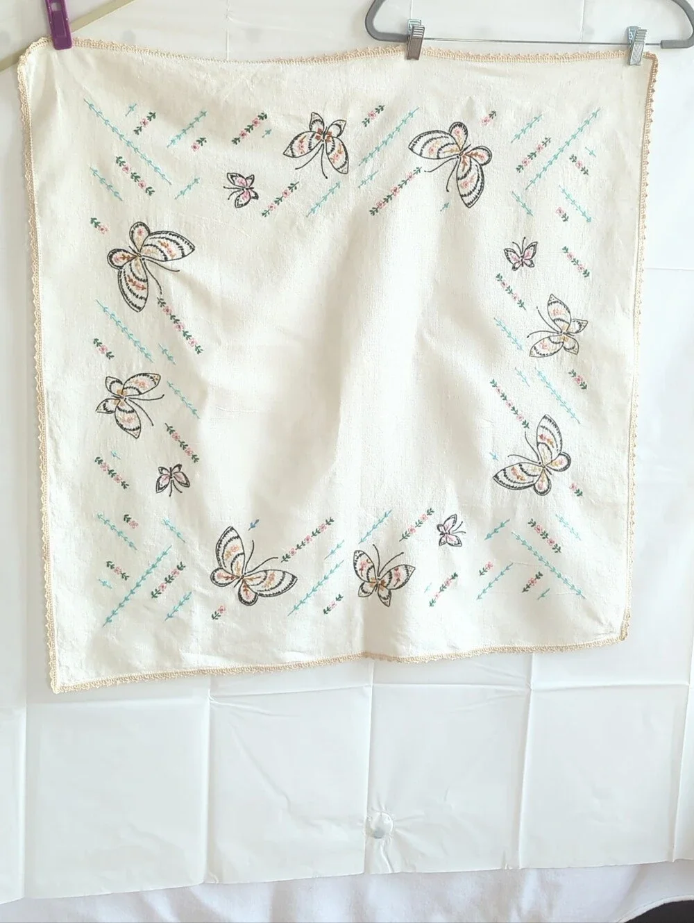Vintage Handmade Table Covered w Embroidered Butterflies & Flowers 33